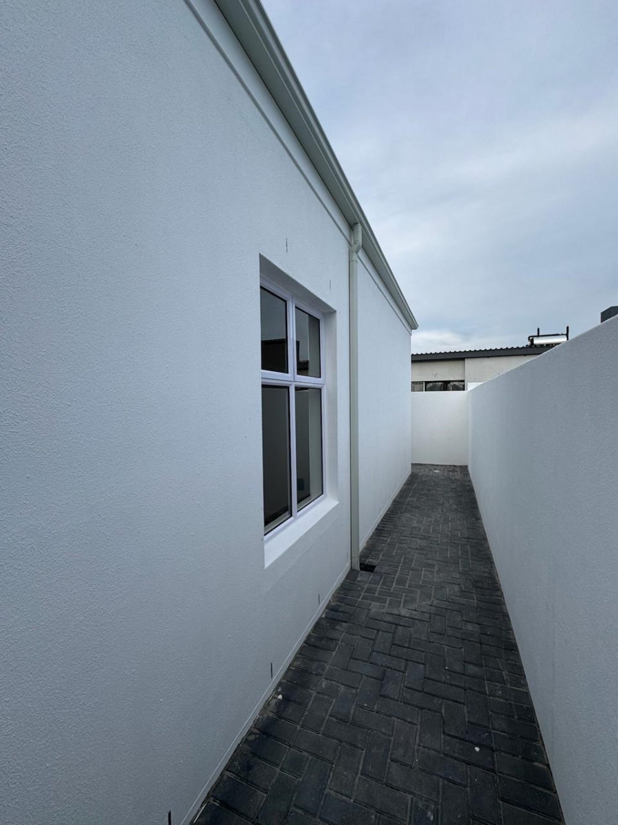 3 Bedroom Property for Sale in Sandown Western Cape